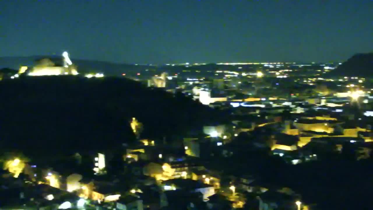 Nova Gorica und Görz: Atemberaubende Aussicht vom Franziskanerkloster Kostanjevica