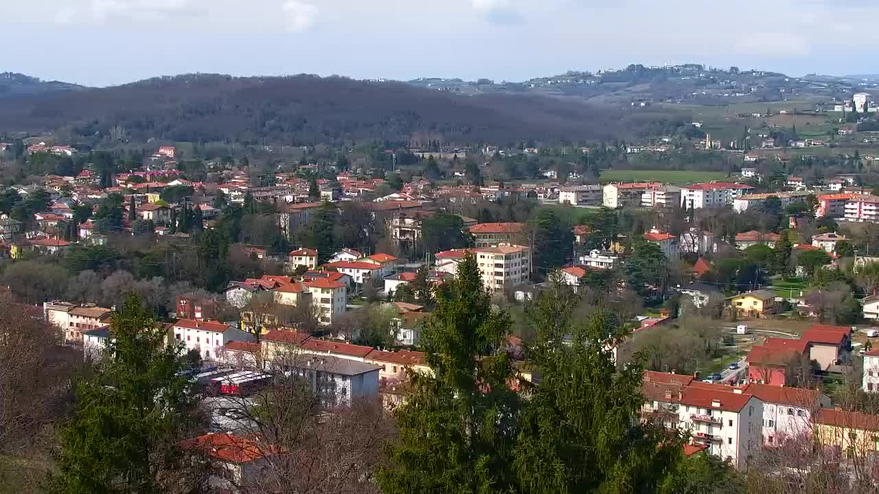 Nova Gorica et Gorizia : Vue Imprenable depuis le Monastère Franciscain de Kostanjevica