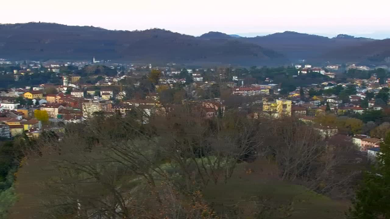 Nova Gorica in Gorica: Čudovit Razgled iz Frančiškanskega Samostana Kostanjevica