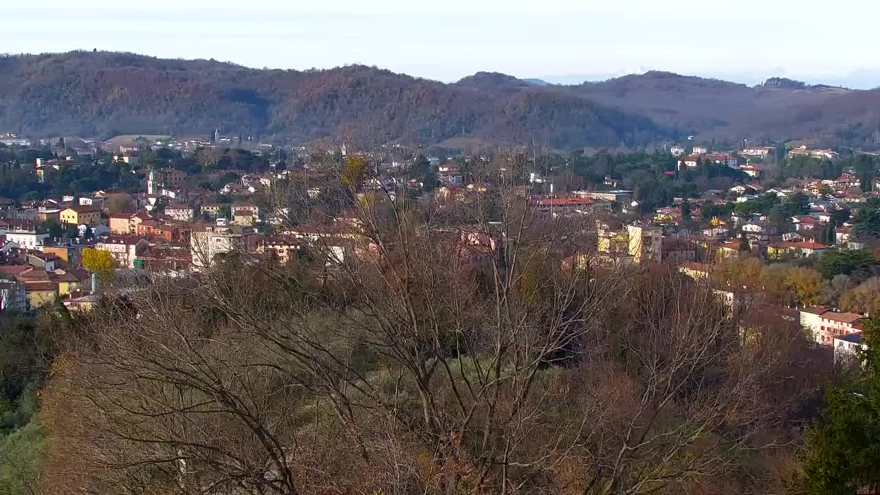 Nova Gorica e Gorizia: Panorama Mozzafiato dal Convento Francescano di Castagnevizza