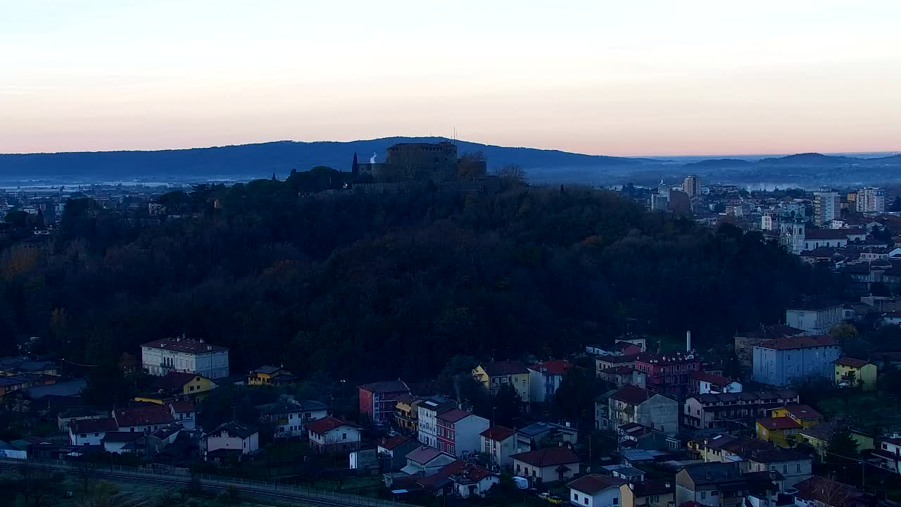Nova Gorica et Gorizia : Vue Imprenable depuis le Monastère Franciscain de Kostanjevica