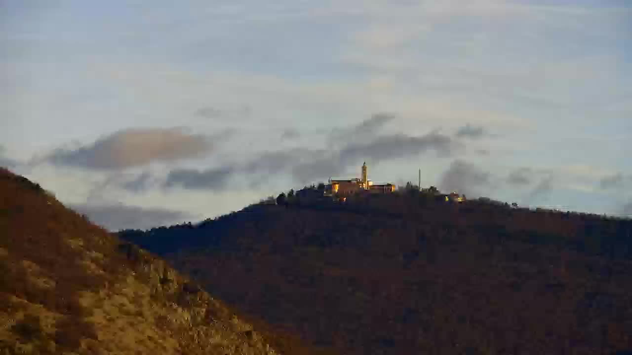 Nova Gorica y Gorizia: Impresionantes Vistas desde el Monasterio Franciscano de Kostanjevica