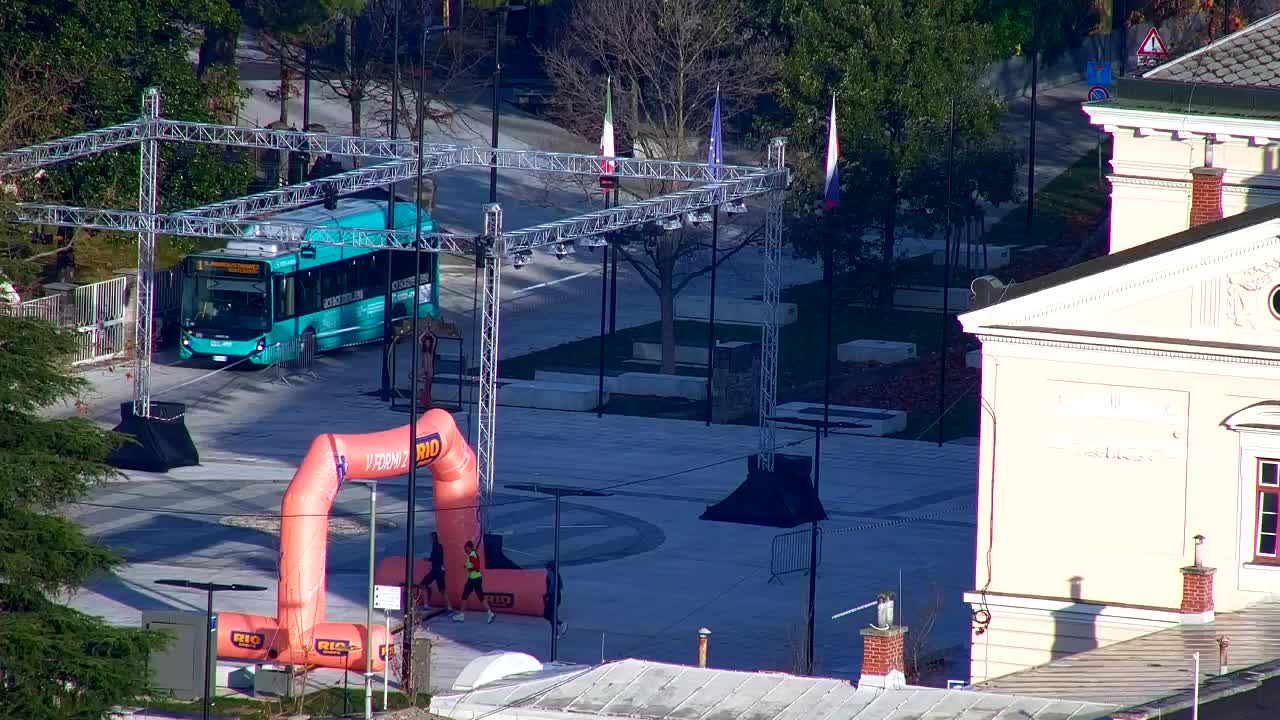 Nova Gorica i Gorica: Prekrasan Pogled iz Franjevačkog Samostana Kostanjevica