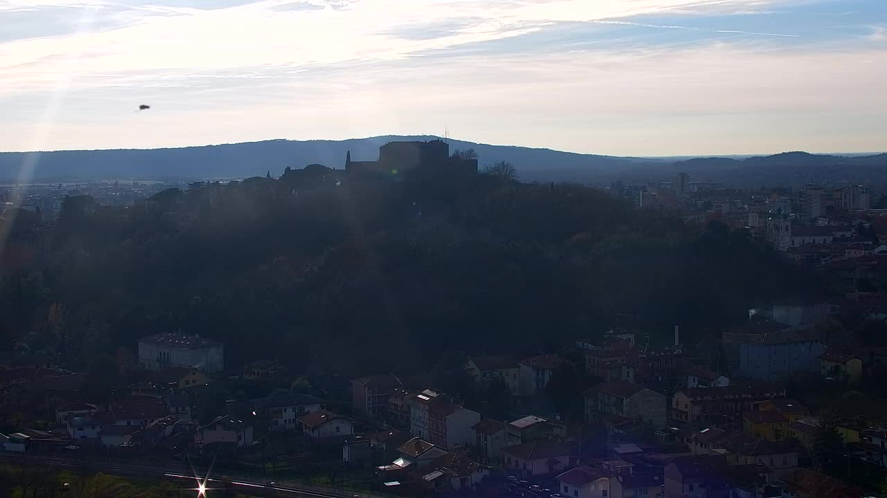Nova Gorica e Gorizia: Panorama Mozzafiato dal Convento Francescano di Castagnevizza