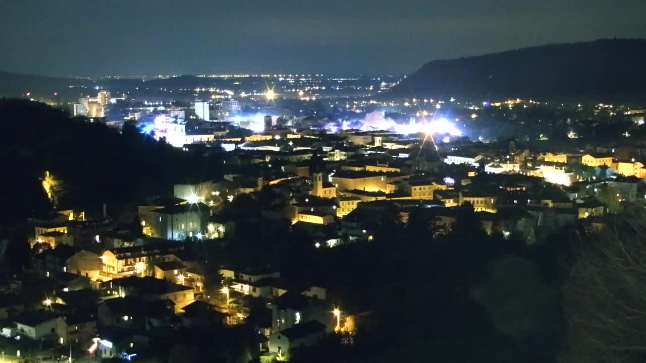 Nova Gorica e Gorizia: Panorama Mozzafiato dal Convento Francescano di Castagnevizza
