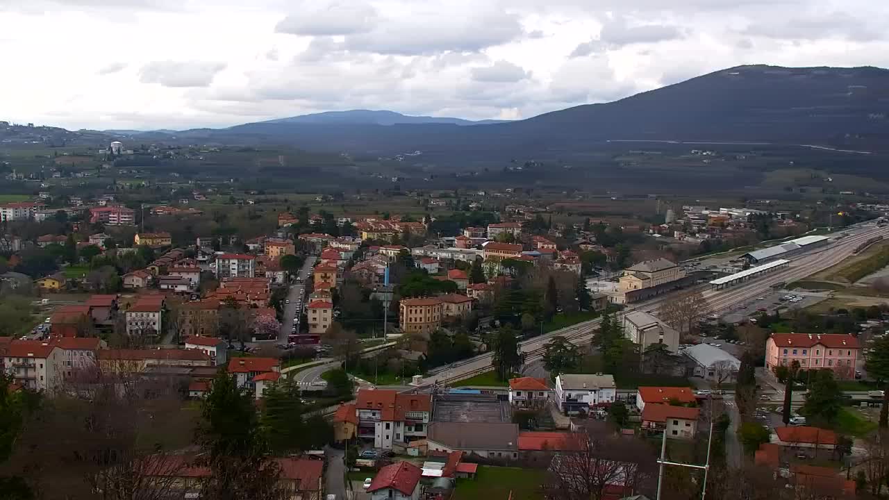Nova Gorica y Gorizia: Impresionantes Vistas desde el Monasterio Franciscano de Kostanjevica
