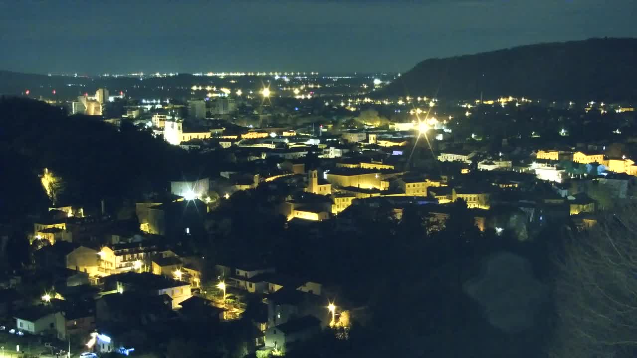 Nova Gorica e Gorizia: Panorama Mozzafiato dal Convento Francescano di Castagnevizza