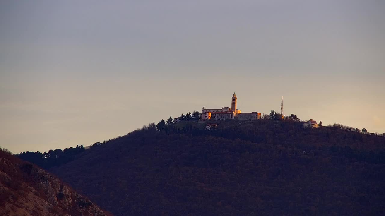 Nova Gorica in Gorica: Čudovit Razgled iz Frančiškanskega Samostana Kostanjevica