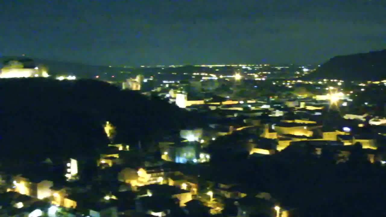 Nova Gorica e Gorizia: Panorama Mozzafiato dal Convento Francescano di Castagnevizza