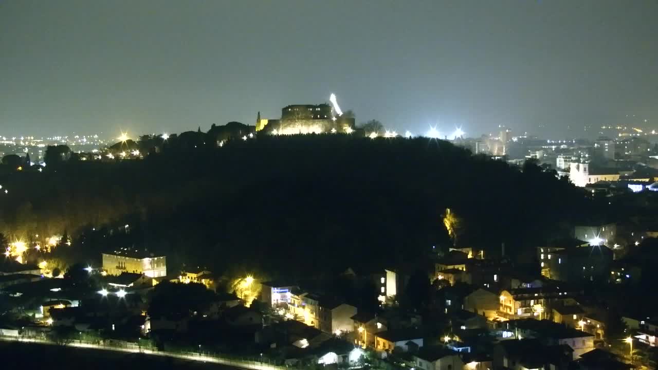 Nova Gorica y Gorizia: Impresionantes Vistas desde el Monasterio Franciscano de Kostanjevica