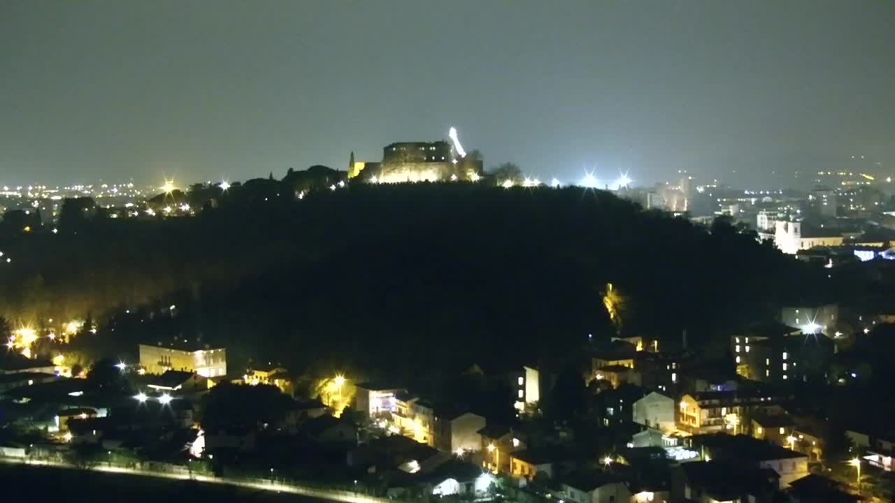 Nova Gorica e Gorizia: Panorama Mozzafiato dal Convento Francescano di Castagnevizza