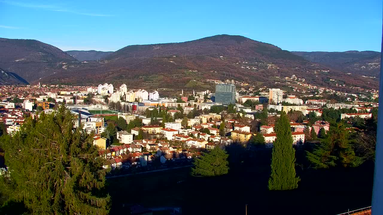Nova Gorica e Gorizia: Panorama Mozzafiato dal Convento Francescano di Castagnevizza
