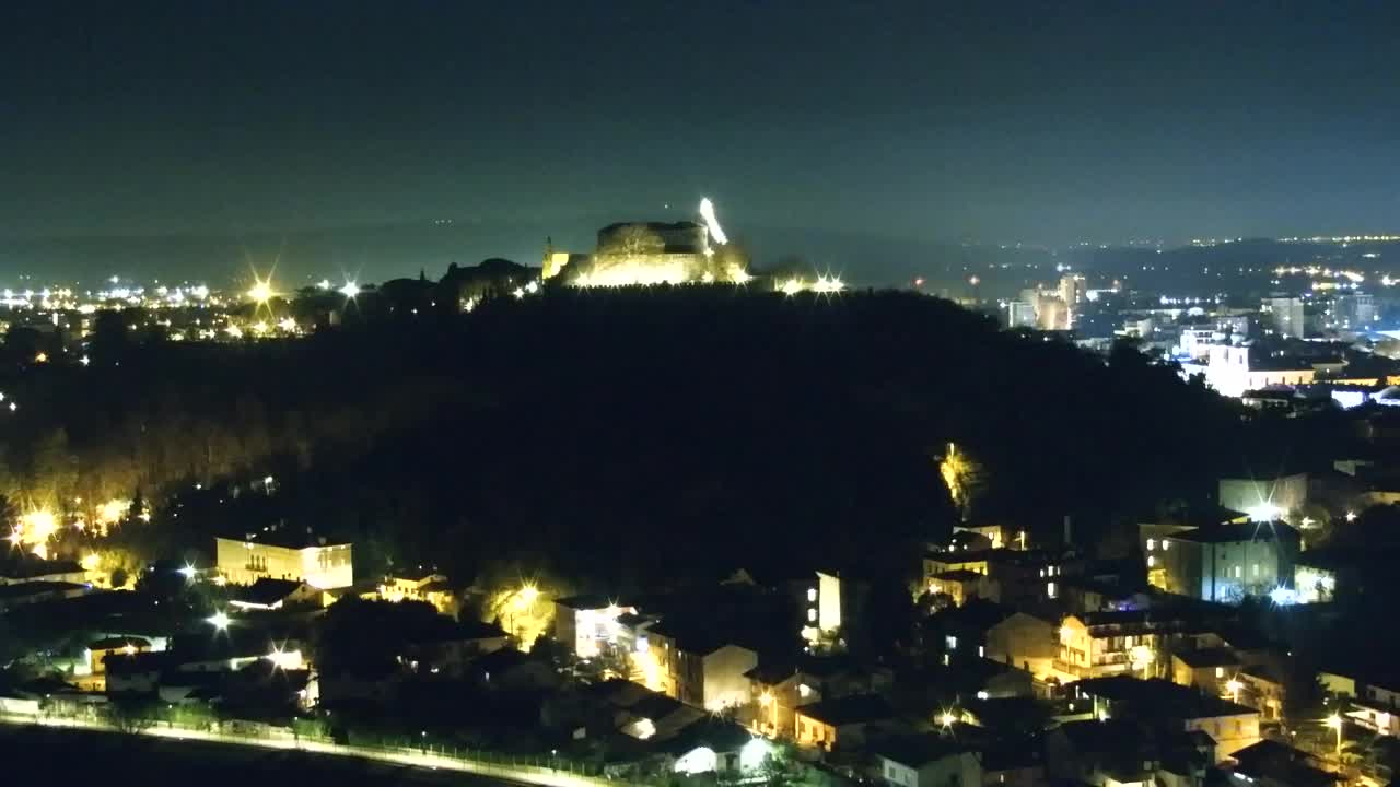 Nova Gorica e Gorizia: Panorama Mozzafiato dal Convento Francescano di Castagnevizza