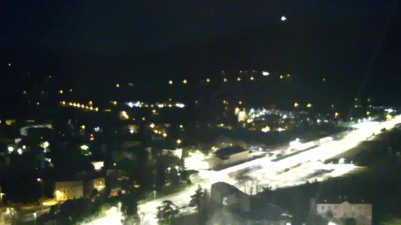 Nova Gorica e Gorizia: Panorama Mozzafiato dal Convento Francescano di Castagnevizza