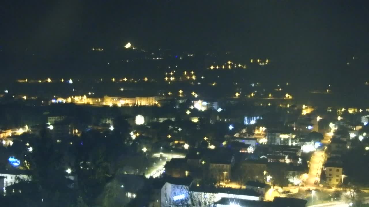 Nova Gorica e Gorizia: Panorama Mozzafiato dal Convento Francescano di Castagnevizza