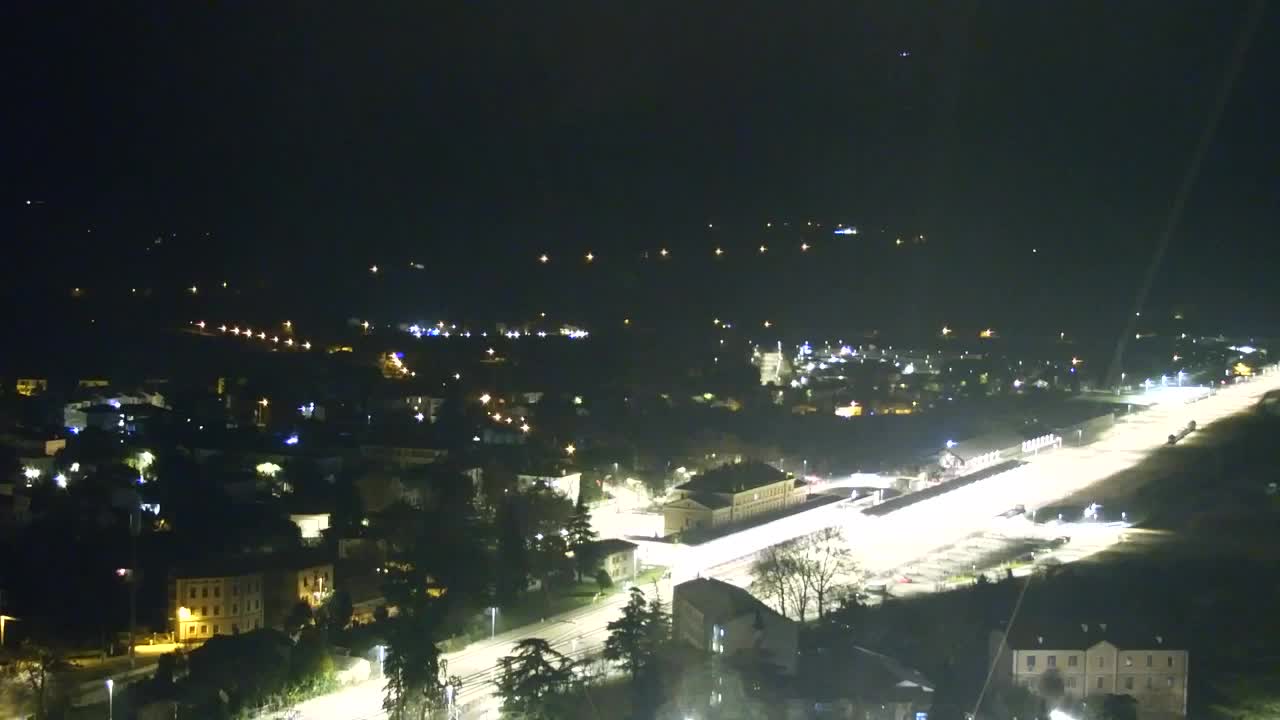 Nova Gorica e Gorizia: Panorama Mozzafiato dal Convento Francescano di Castagnevizza