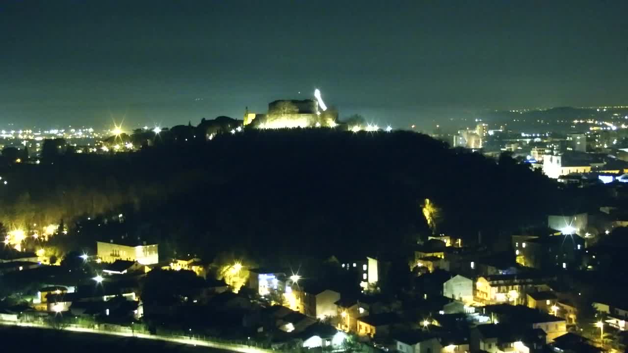 Nova Gorica e Gorizia: Panorama Mozzafiato dal Convento Francescano di Castagnevizza