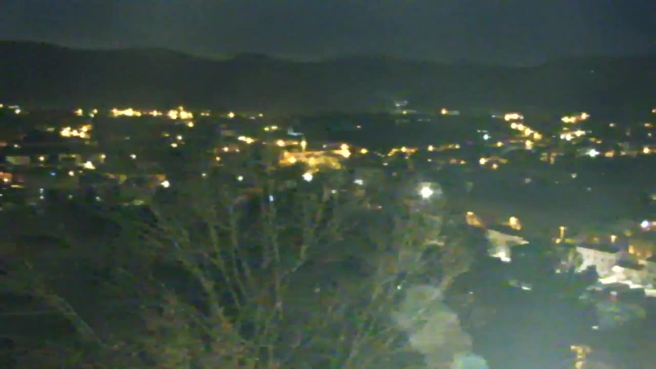 Nova Gorica i Gorica: Prekrasan Pogled iz Franjevačkog Samostana Kostanjevica