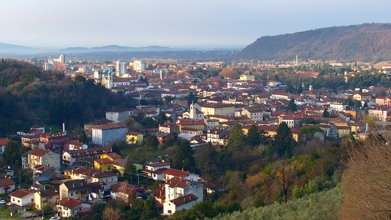 Nova Gorica et Gorizia : Vue Imprenable depuis le Monastère Franciscain de Kostanjevica
