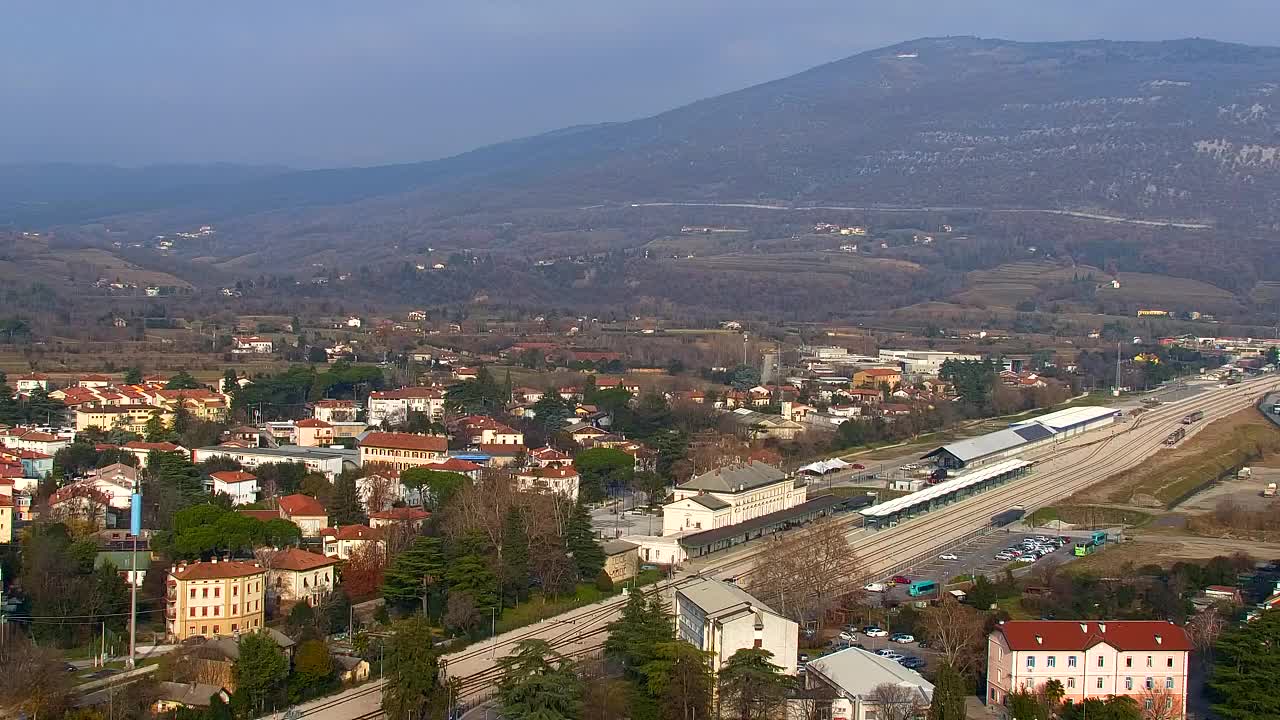 Nova Gorica e Gorizia: Panorama Mozzafiato dal Convento Francescano di Castagnevizza