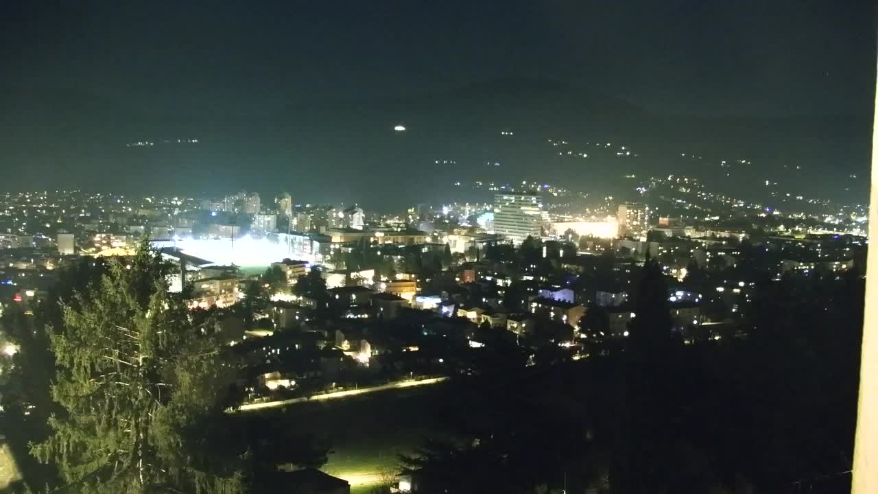 Nova Gorica y Gorizia: Impresionantes Vistas desde el Monasterio Franciscano de Kostanjevica