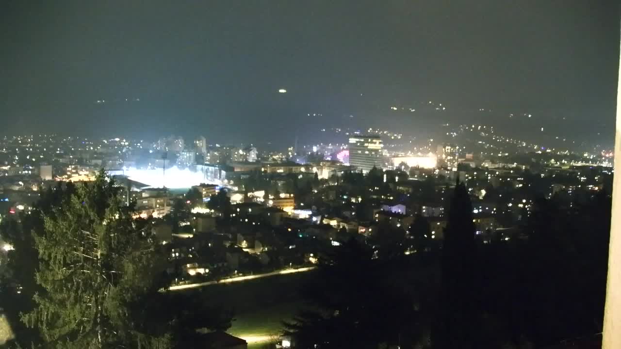 Nova Gorica y Gorizia: Impresionantes Vistas desde el Monasterio Franciscano de Kostanjevica