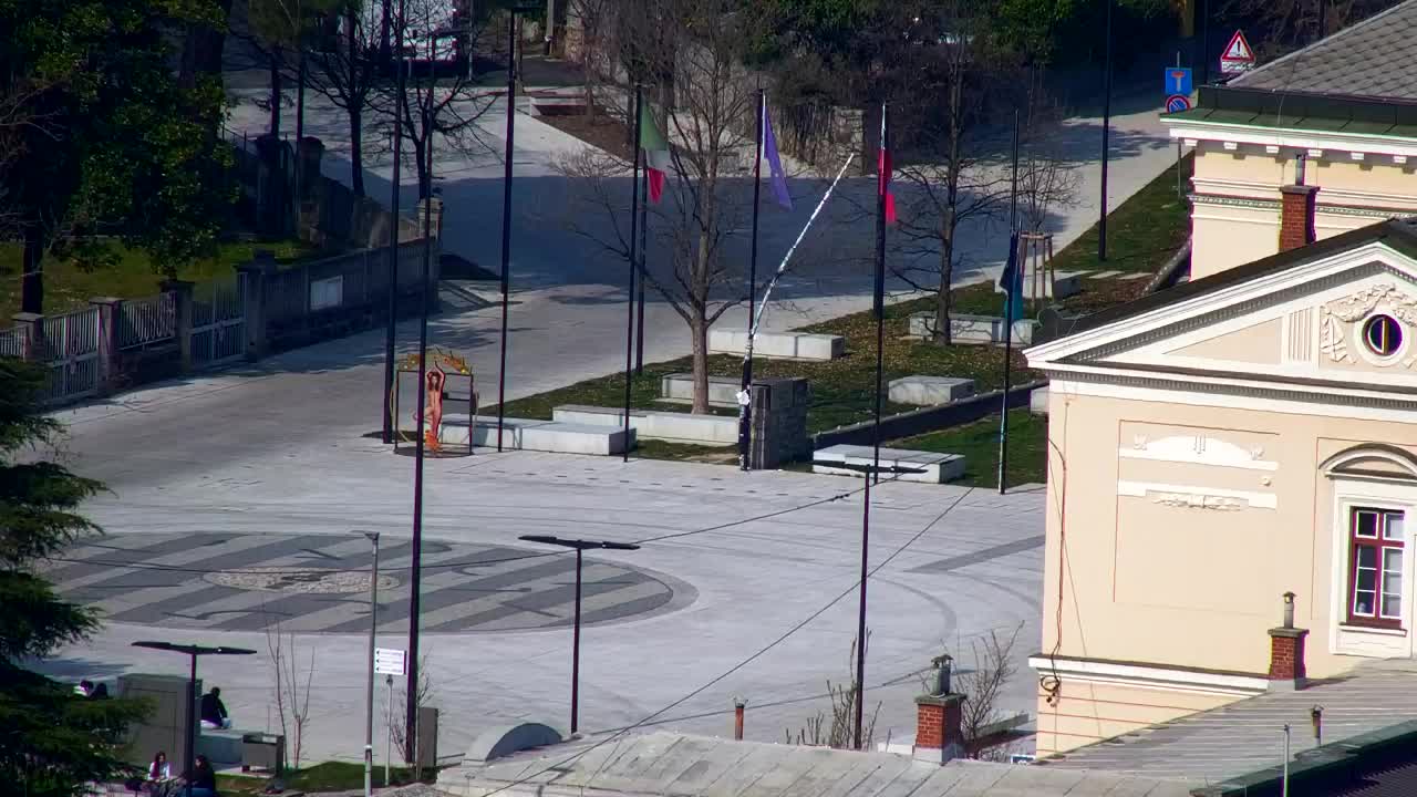 Nova Gorica y Gorizia: Impresionantes Vistas desde el Monasterio Franciscano de Kostanjevica