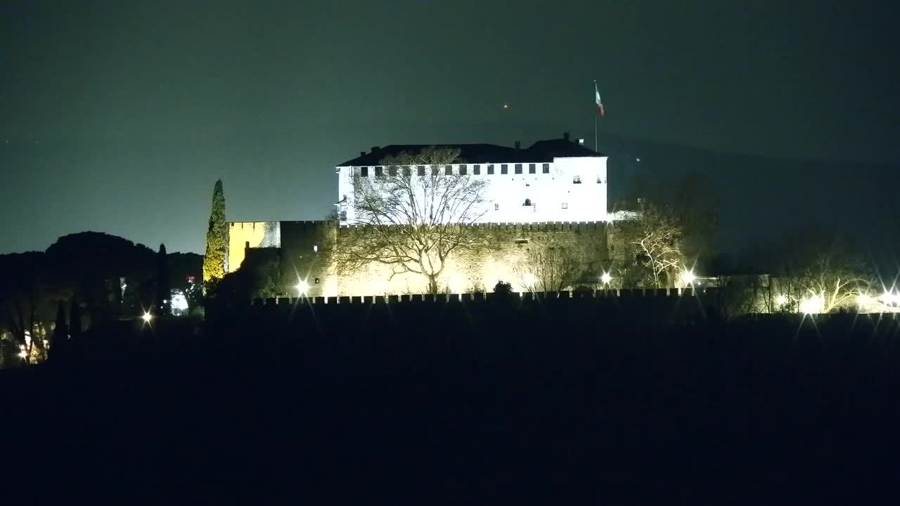 Nova Gorica i Gorica: Prekrasan Pogled iz Franjevačkog Samostana Kostanjevica