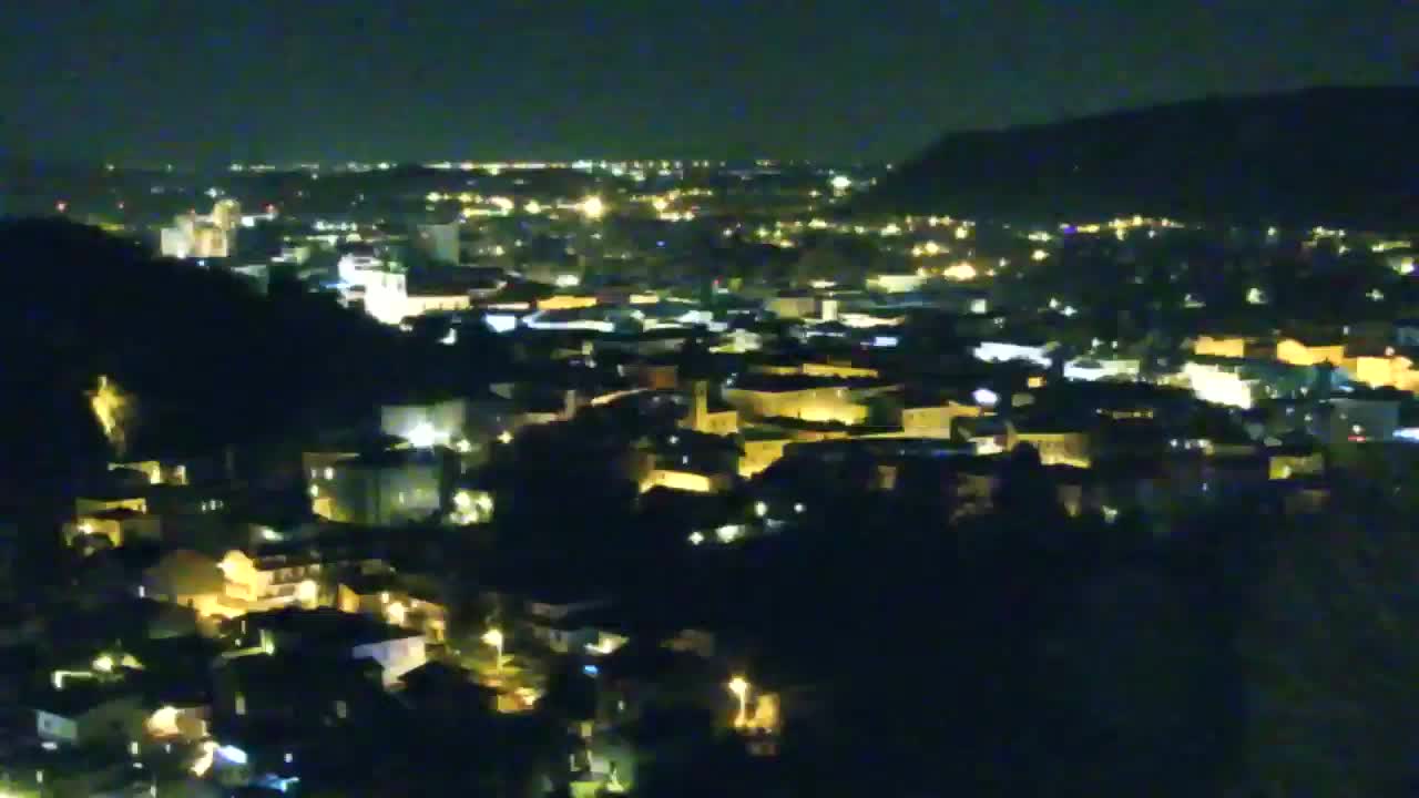 Nova Gorica e Gorizia: Panorama Mozzafiato dal Convento Francescano di Castagnevizza