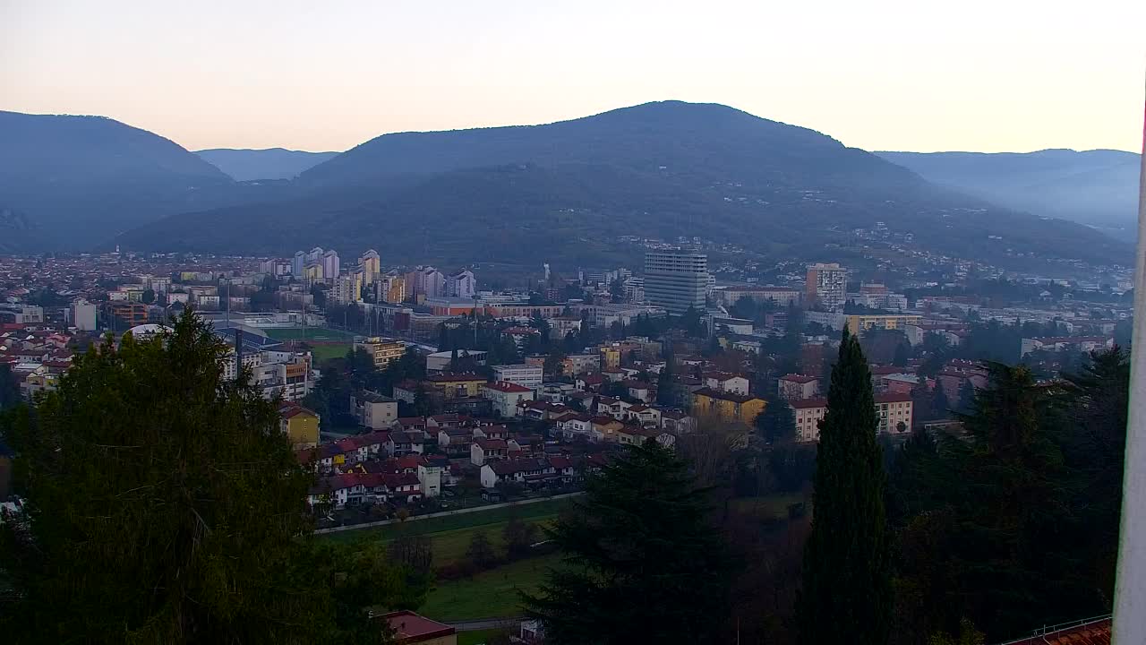 Nova Gorica in Gorica: Čudovit Razgled iz Frančiškanskega Samostana Kostanjevica