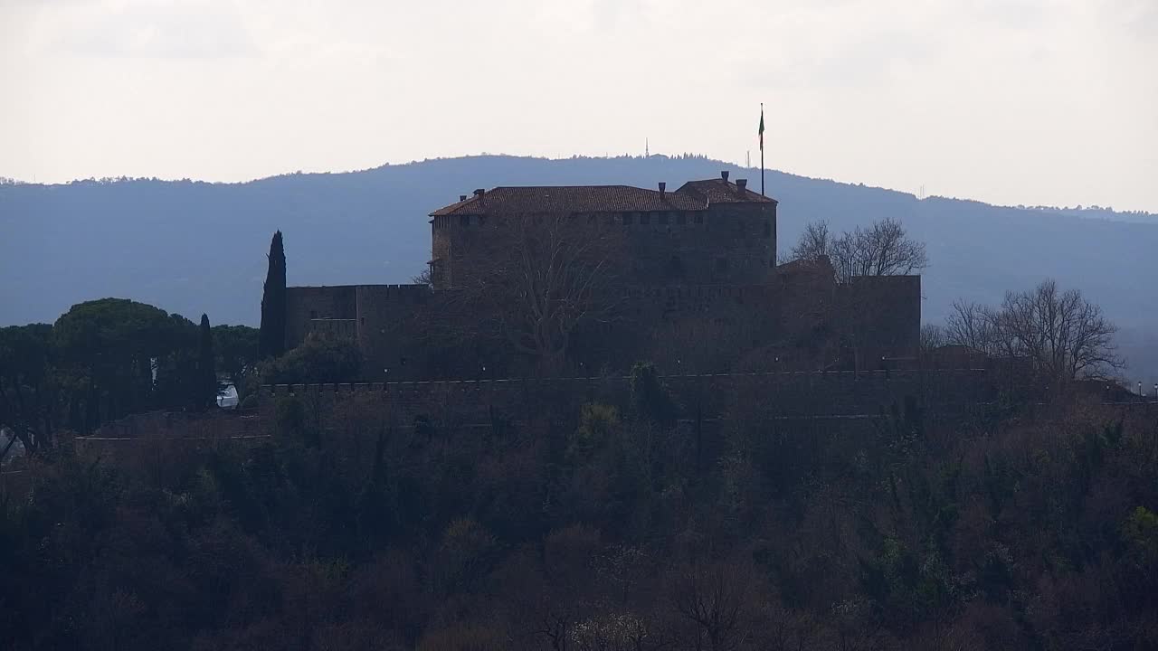 Nova Gorica y Gorizia: Impresionantes Vistas desde el Monasterio Franciscano de Kostanjevica