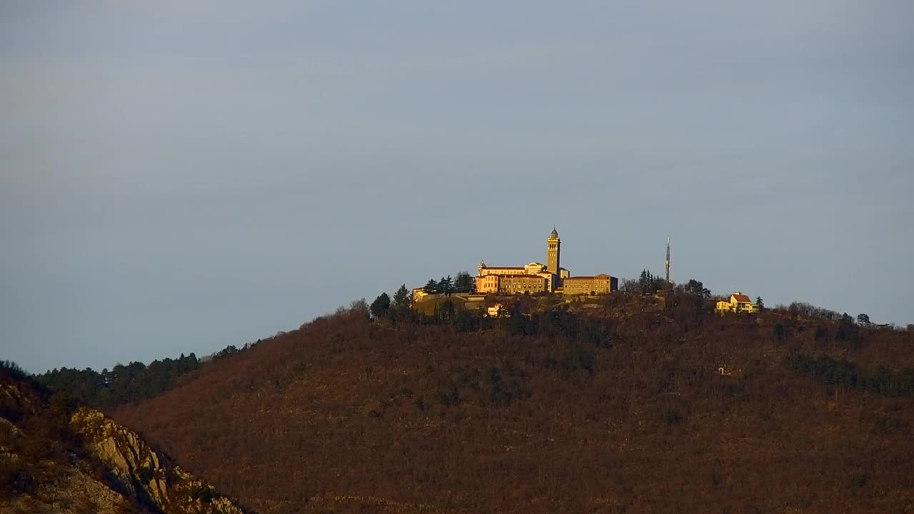 Nova Gorica und Görz: Atemberaubende Aussicht vom Franziskanerkloster Kostanjevica