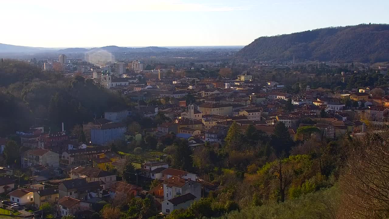 Nova Gorica y Gorizia: Impresionantes Vistas desde el Monasterio Franciscano de Kostanjevica
