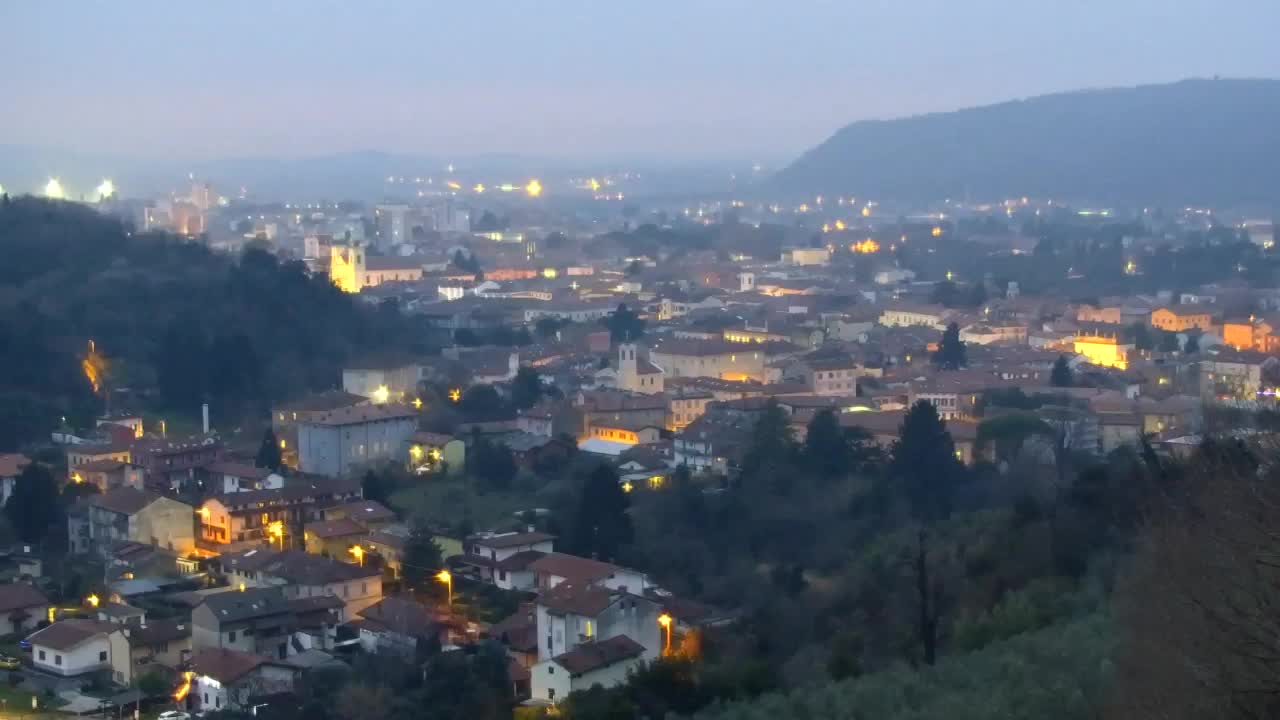 Nova Gorica et Gorizia : Vue Imprenable depuis le Monastère Franciscain de Kostanjevica