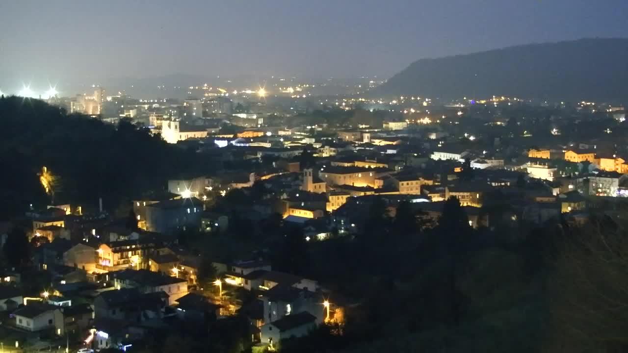 Nova Gorica e Gorizia: Panorama Mozzafiato dal Convento Francescano di Castagnevizza