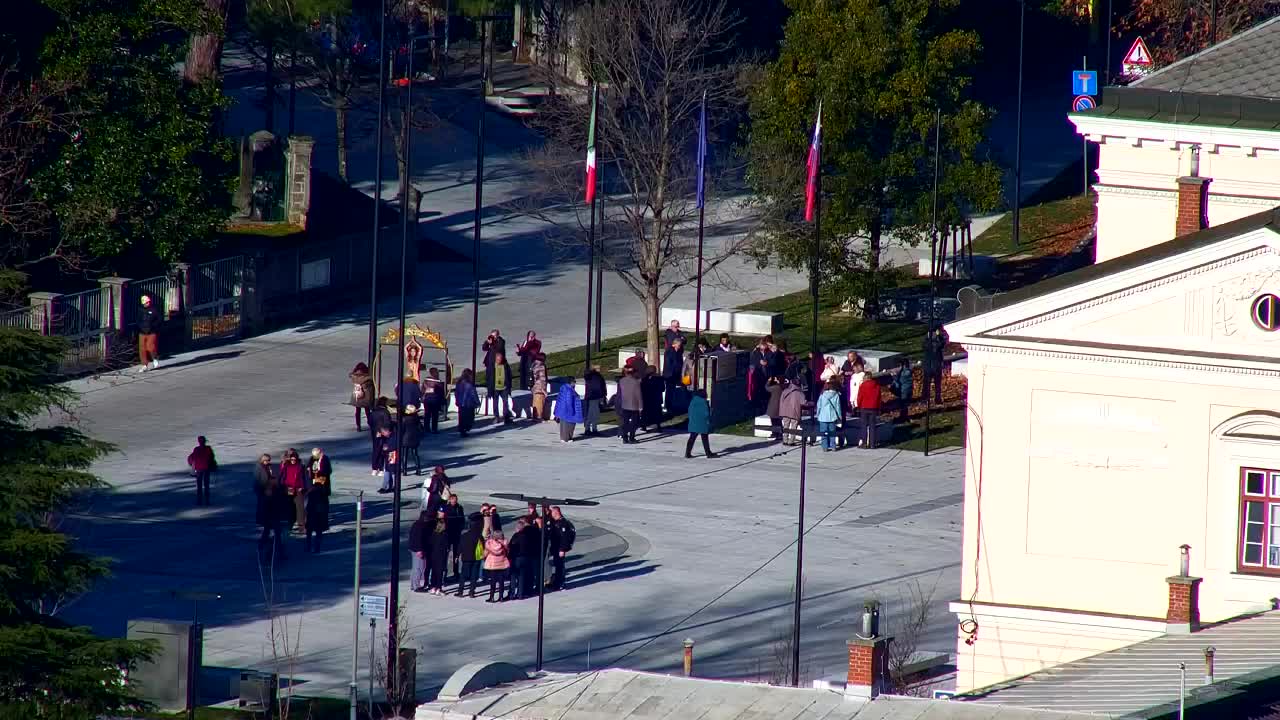Nova Gorica e Gorizia: Panorama Mozzafiato dal Convento Francescano di Castagnevizza
