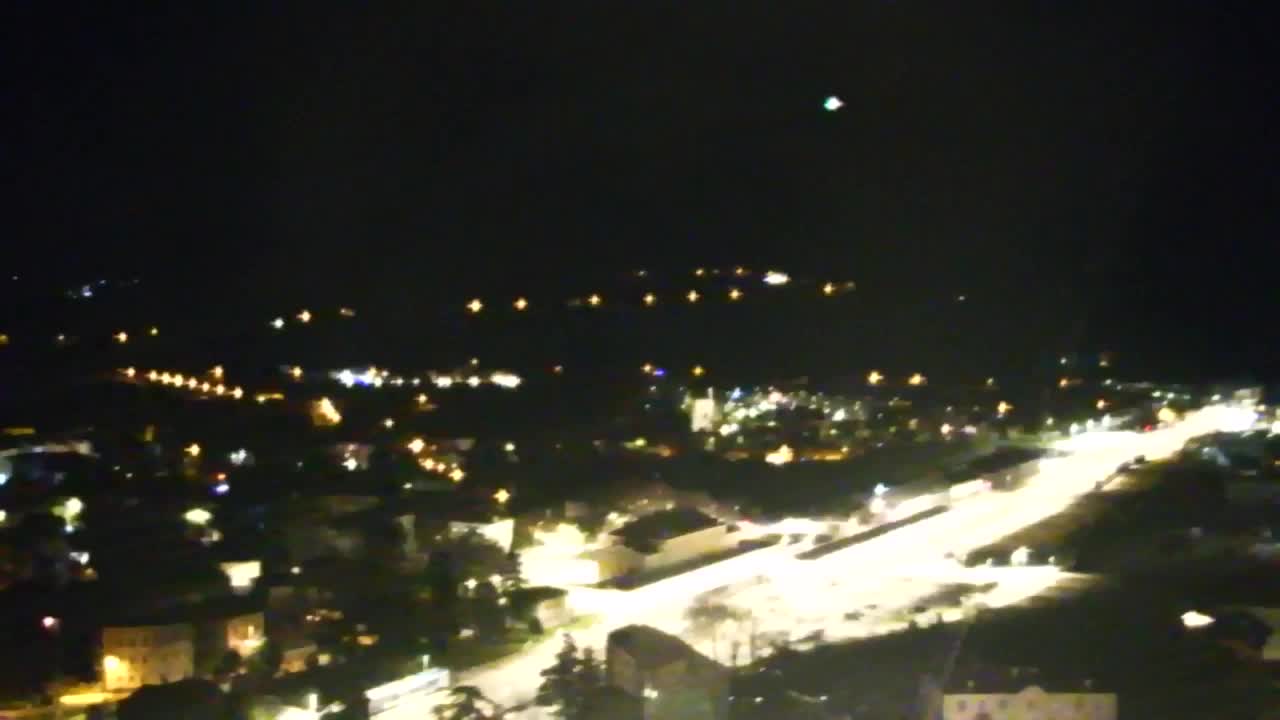 Nova Gorica e Gorizia: Panorama Mozzafiato dal Convento Francescano di Castagnevizza