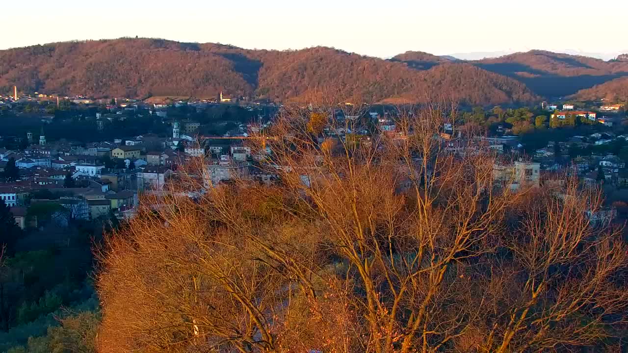 Nova Gorica et Gorizia : Vue Imprenable depuis le Monastère Franciscain de Kostanjevica