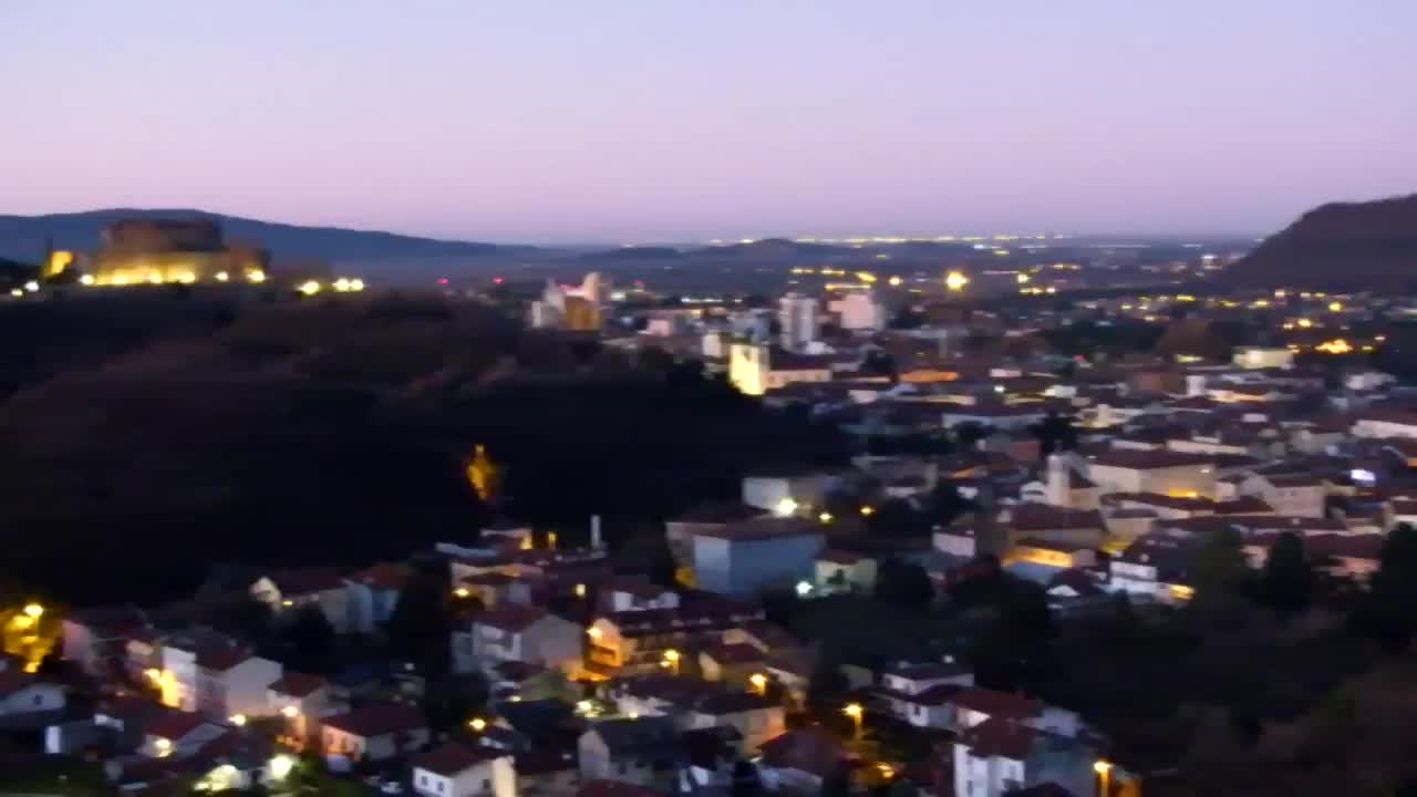 Nova Gorica i Gorica: Prekrasan Pogled iz Franjevačkog Samostana Kostanjevica