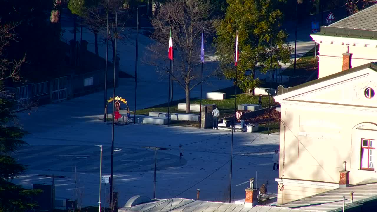 Nova Gorica in Gorica: Čudovit Razgled iz Frančiškanskega Samostana Kostanjevica