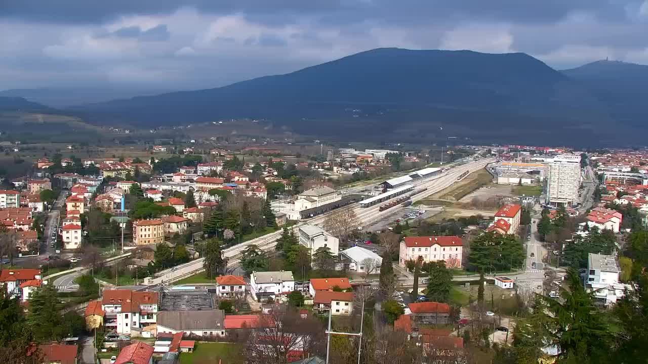 Nova Gorica y Gorizia: Impresionantes Vistas desde el Monasterio Franciscano de Kostanjevica