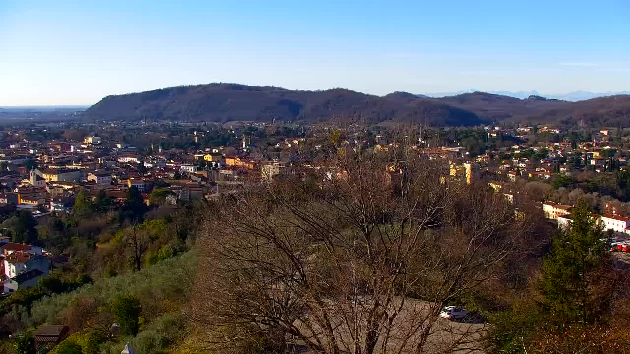 Nova Gorica y Gorizia: Impresionantes Vistas desde el Monasterio Franciscano de Kostanjevica