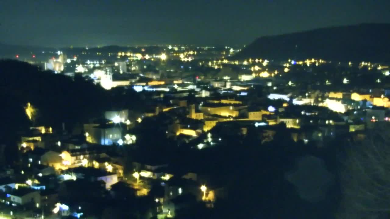 Nova Gorica e Gorizia: Panorama Mozzafiato dal Convento Francescano di Castagnevizza