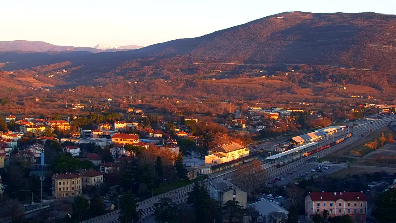 Nova Gorica in Gorica: Čudovit Razgled iz Frančiškanskega Samostana Kostanjevica