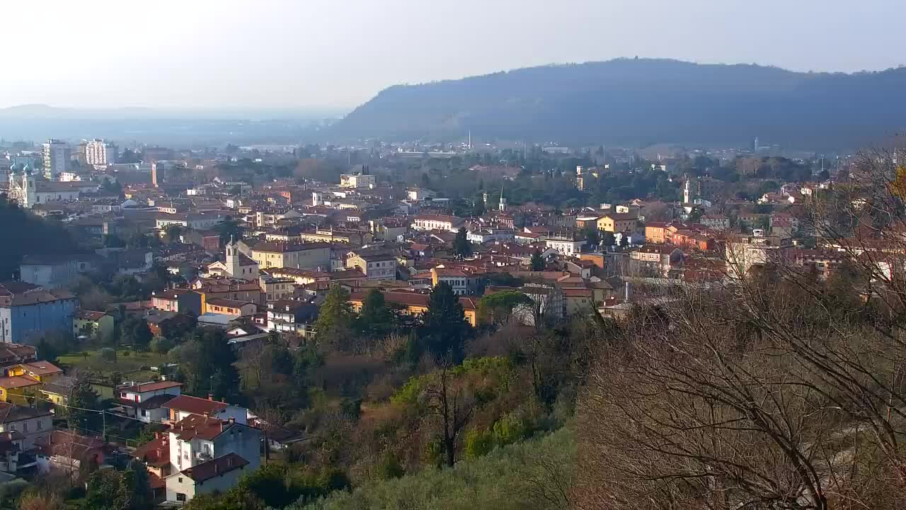 Nova Gorica und Görz: Atemberaubende Aussicht vom Franziskanerkloster Kostanjevica