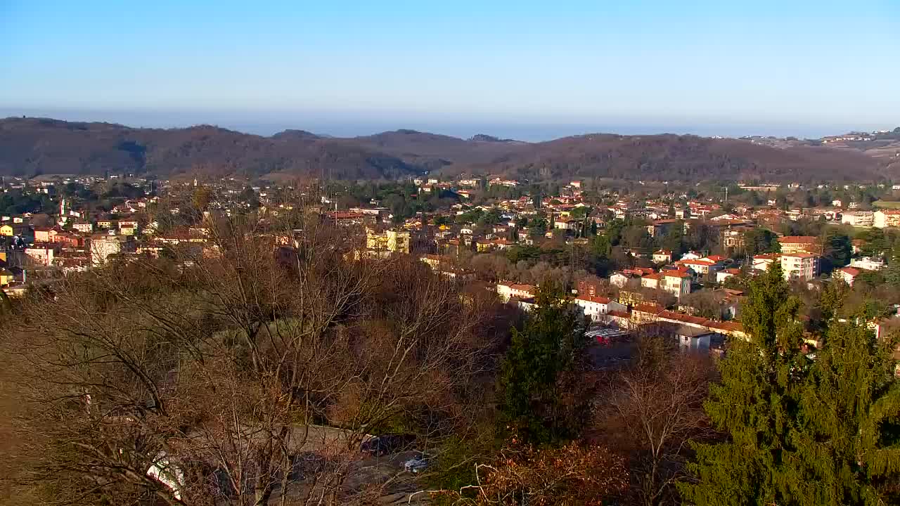Nova Gorica y Gorizia: Impresionantes Vistas desde el Monasterio Franciscano de Kostanjevica