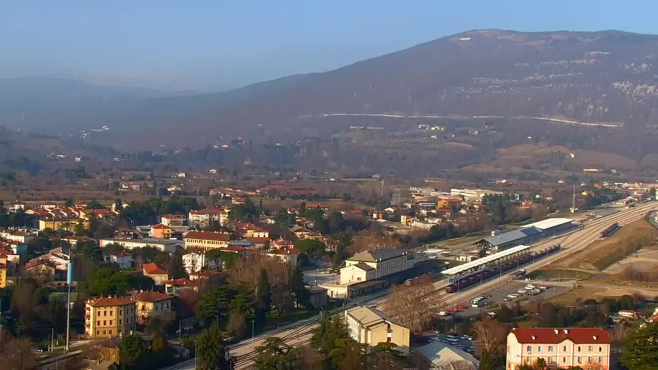 Nova Gorica i Gorica: Prekrasan Pogled iz Franjevačkog Samostana Kostanjevica