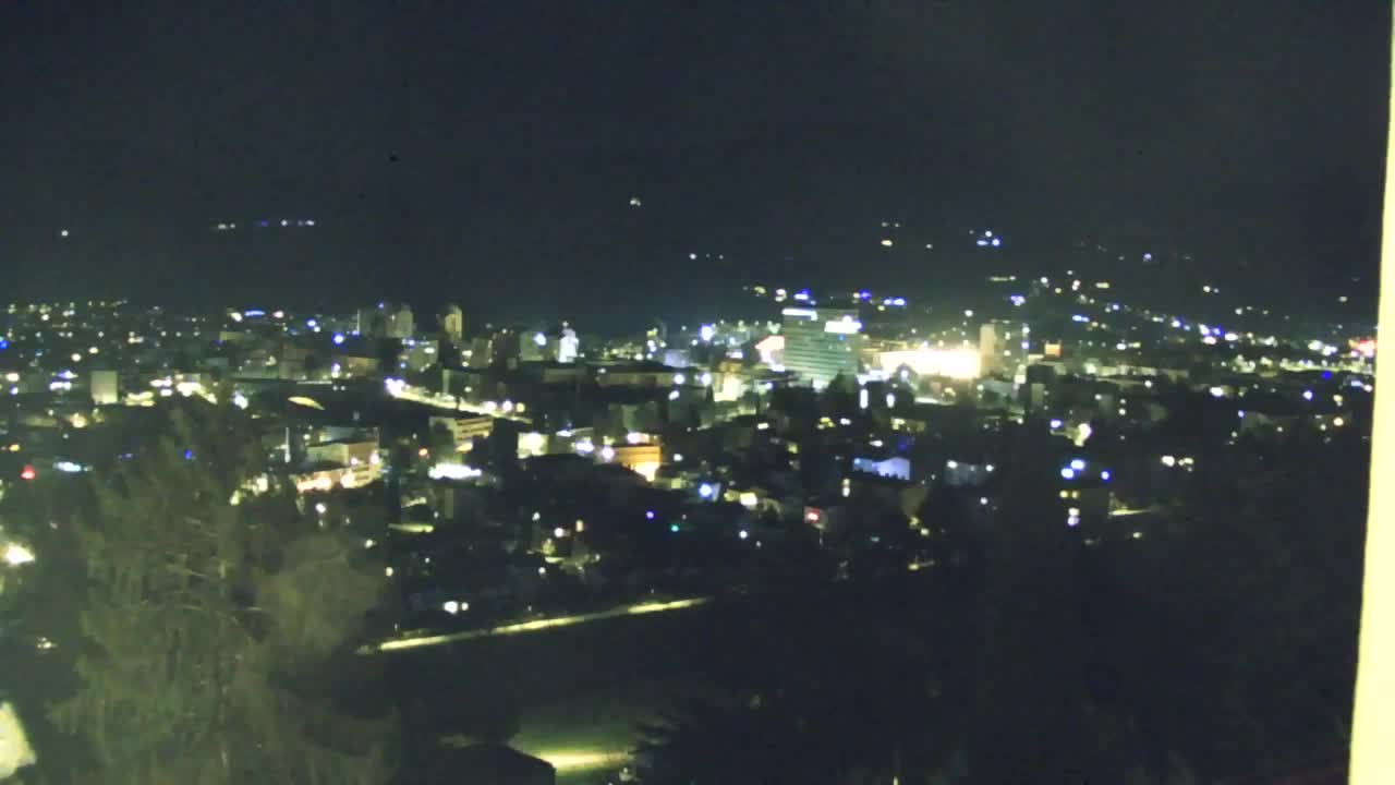 Nova Gorica e Gorizia: Panorama Mozzafiato dal Convento Francescano di Castagnevizza