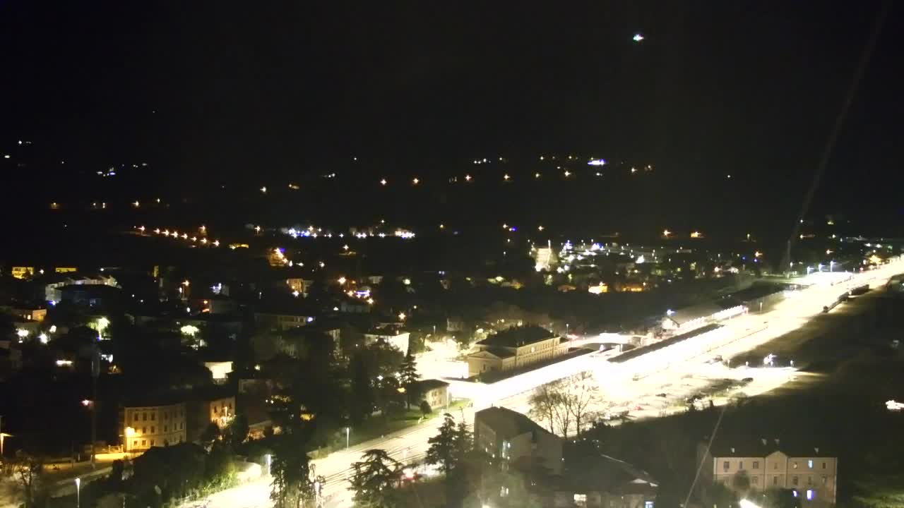 Nova Gorica i Gorica: Prekrasan Pogled iz Franjevačkog Samostana Kostanjevica