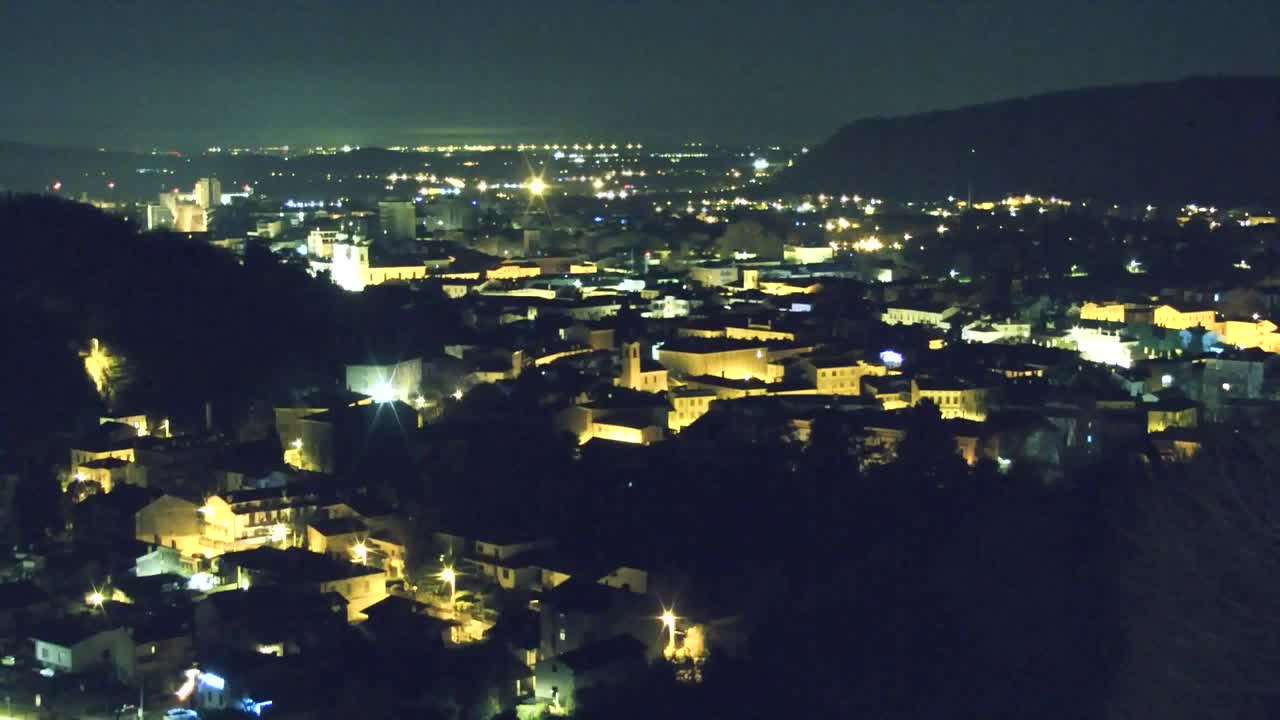 Nova Gorica e Gorizia: Panorama Mozzafiato dal Convento Francescano di Castagnevizza